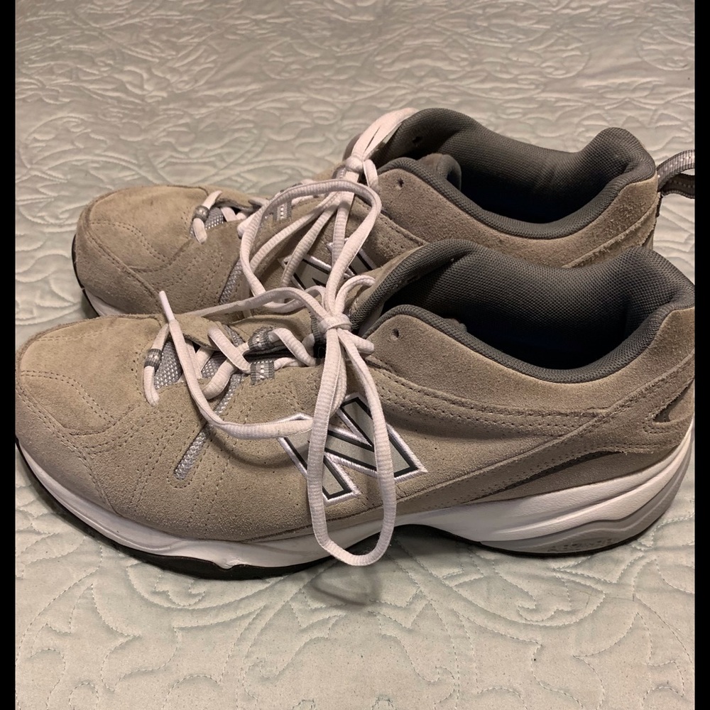 New Balance 608 sneakers, size 11.5
